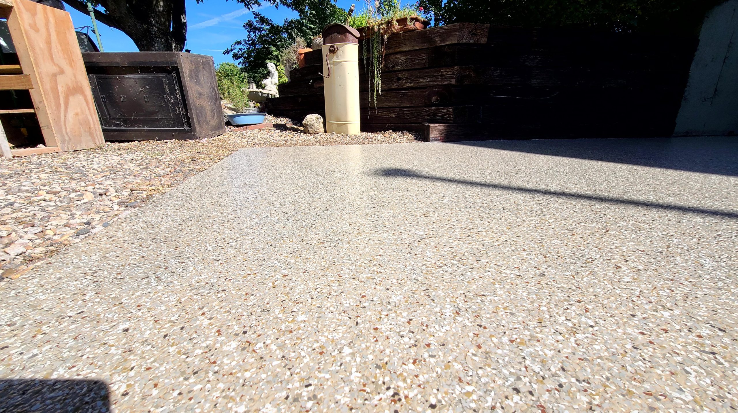 Stunning Flake Epoxy Transformations in Cleveland, MO patio decorative concrete kansas city min