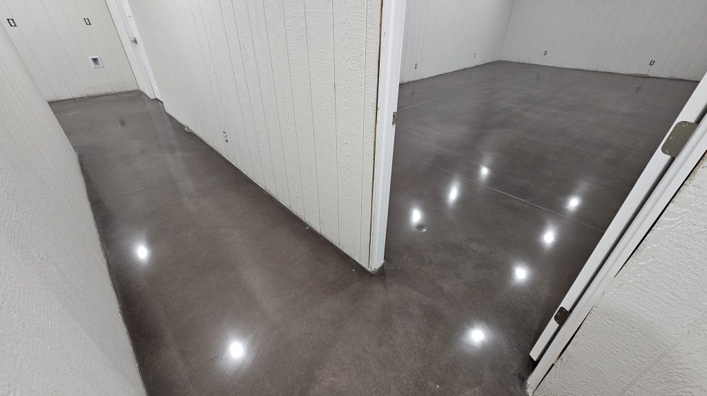 commercial concrete polishing in clinton mo by high stakes epoxy llc min